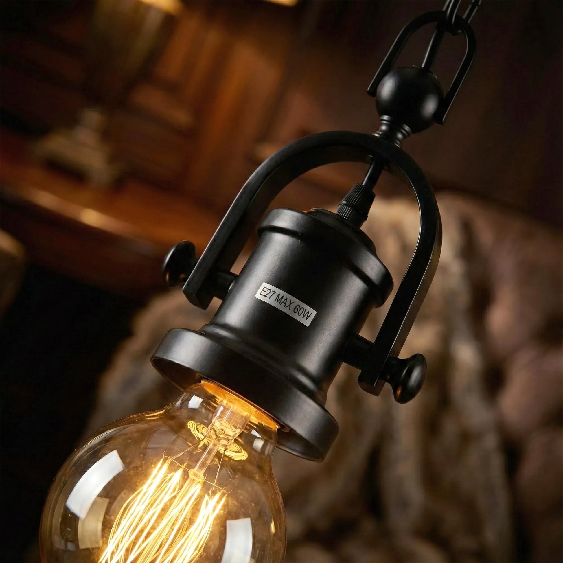 LIGHT_BULB_SOCKET