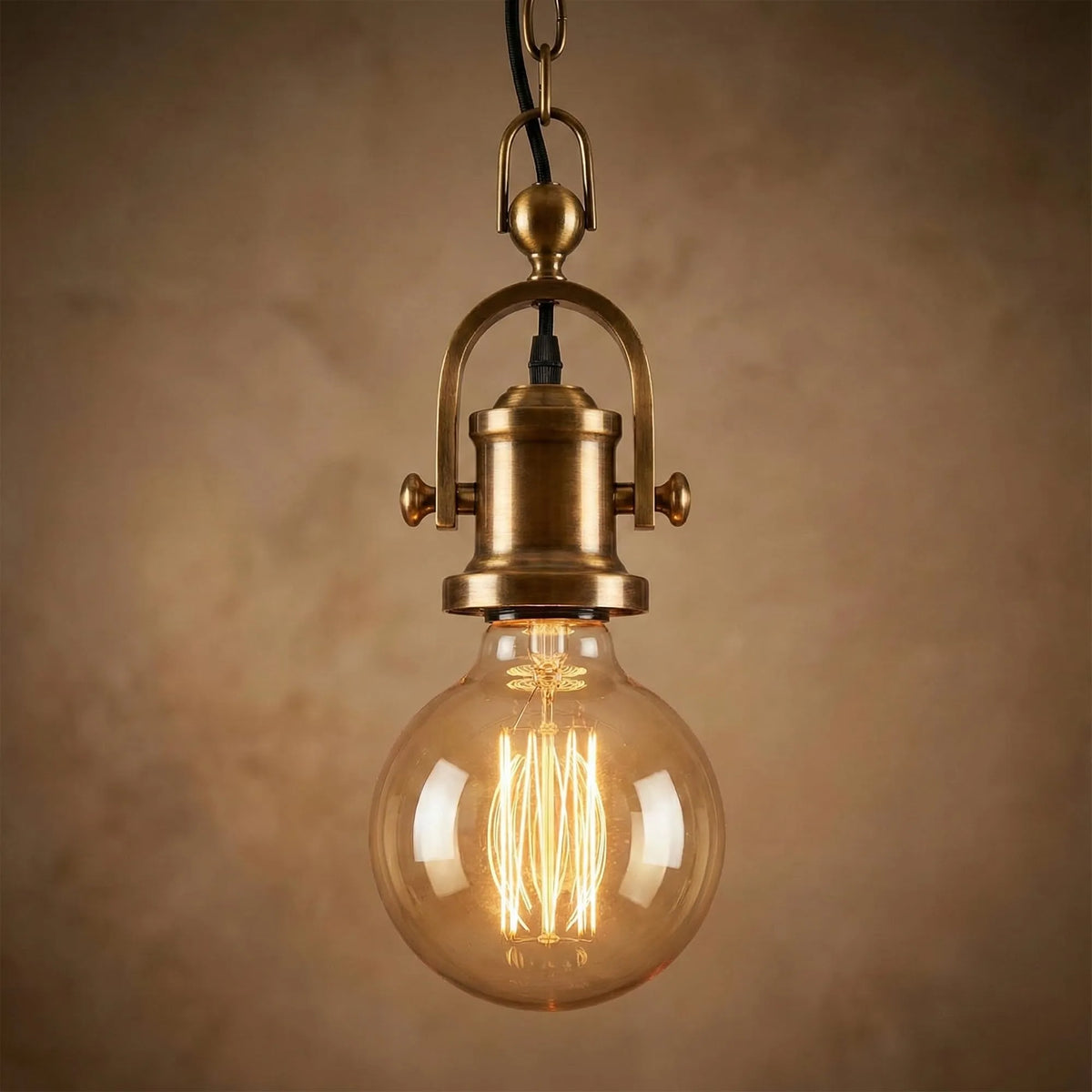 LIGHT_BULB_SOCKET
