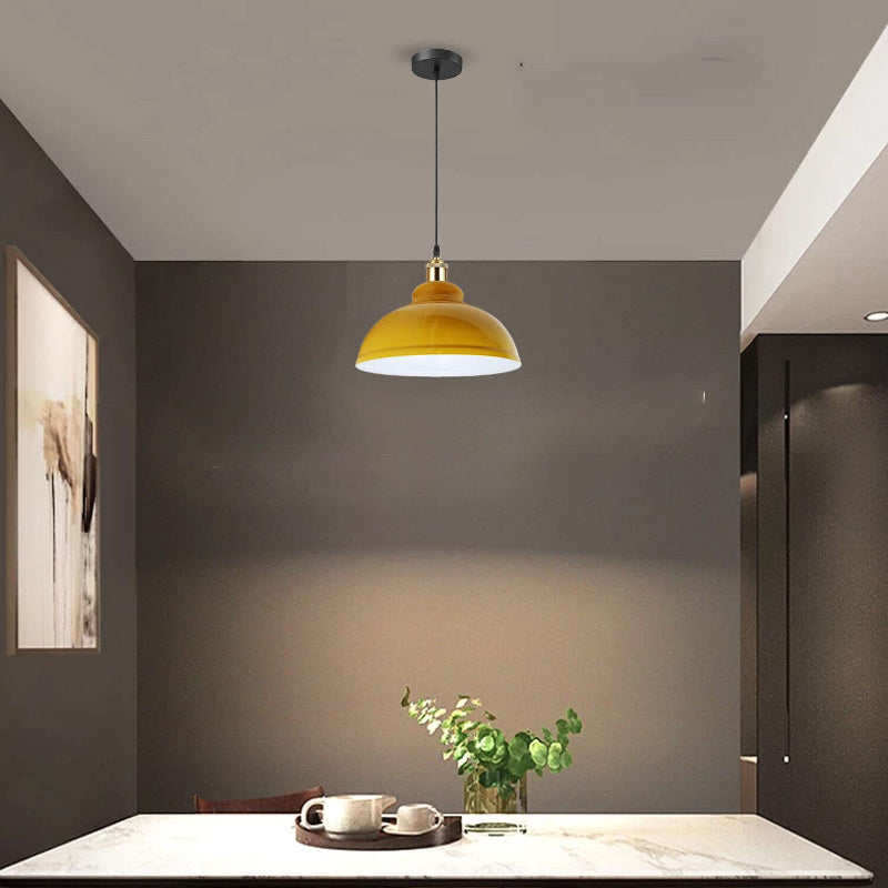 Bunte Pendelleuchten im Industrial Style