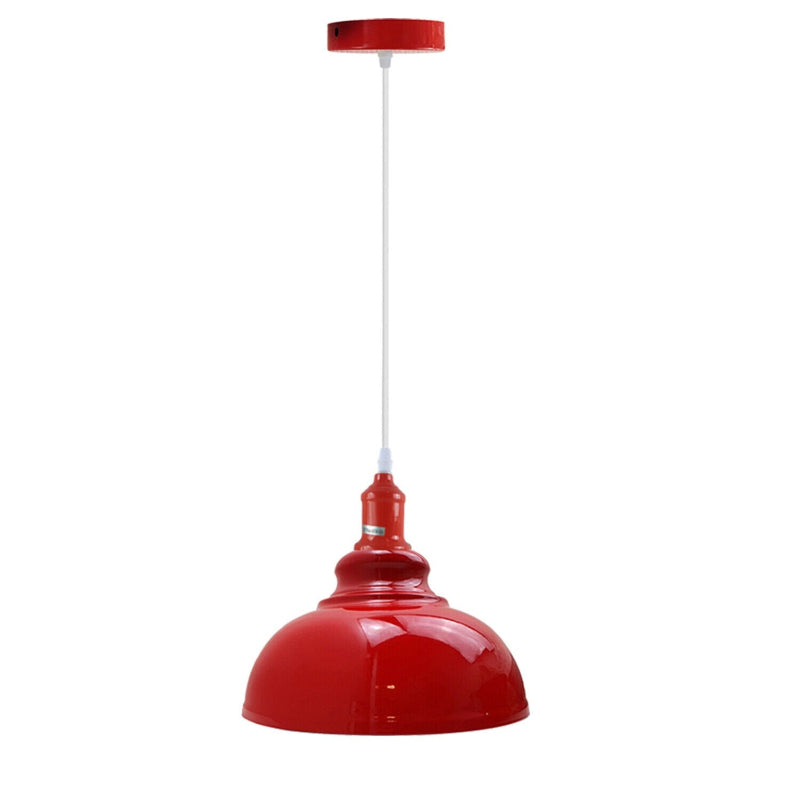Roter Lampenschirm mit E27, modernes Design für auffällige Raumakzente.